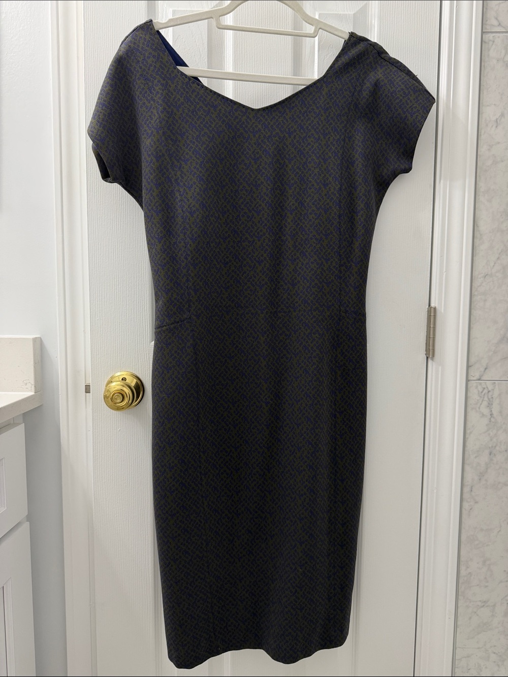Vintage MaxMara V-neck Patterned Cap-Sleeve Body-con Dress